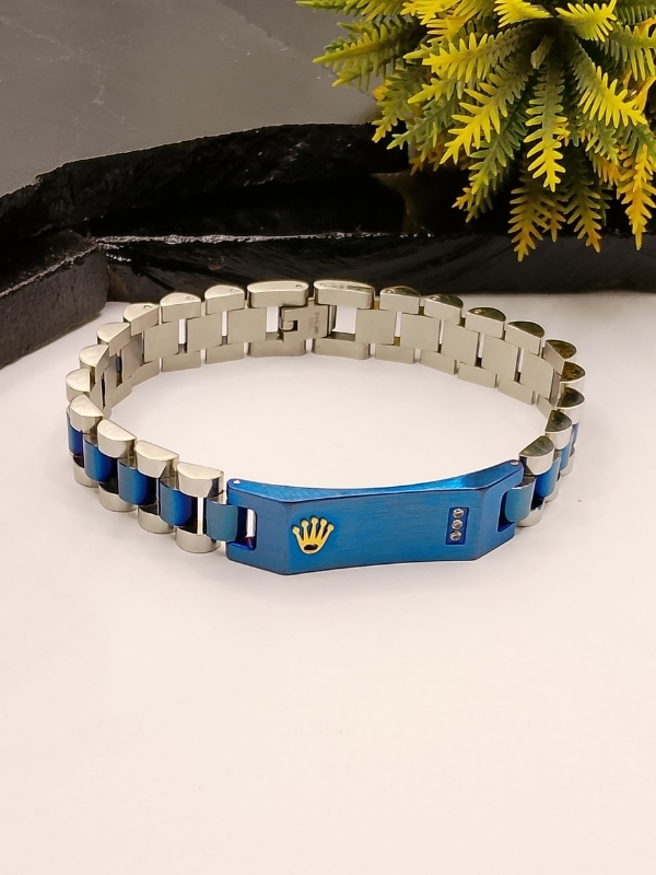 Silver Blue Two Tone Men’s Bracelet Silver Blue Two Tone Link Chain with Gold Crown - Image 1