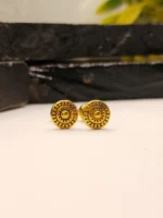 Gold Sun Pattern Stud Earrings – Unisex Circular Geometric Design - Image 2