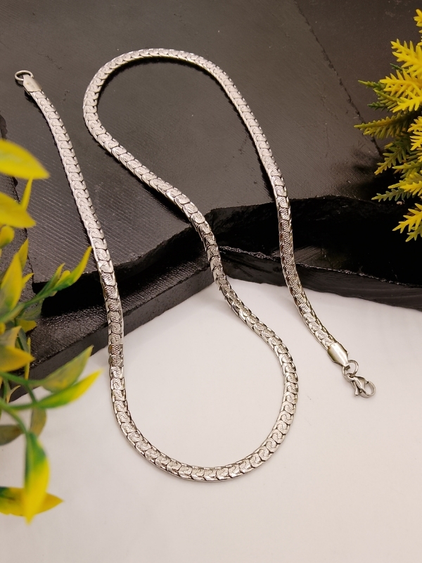 Textured Curb Link Silver Chain Men's Textured Curb Link Silver Chain – Shiny Small Link Necklace with Mirror Polish - Image 1